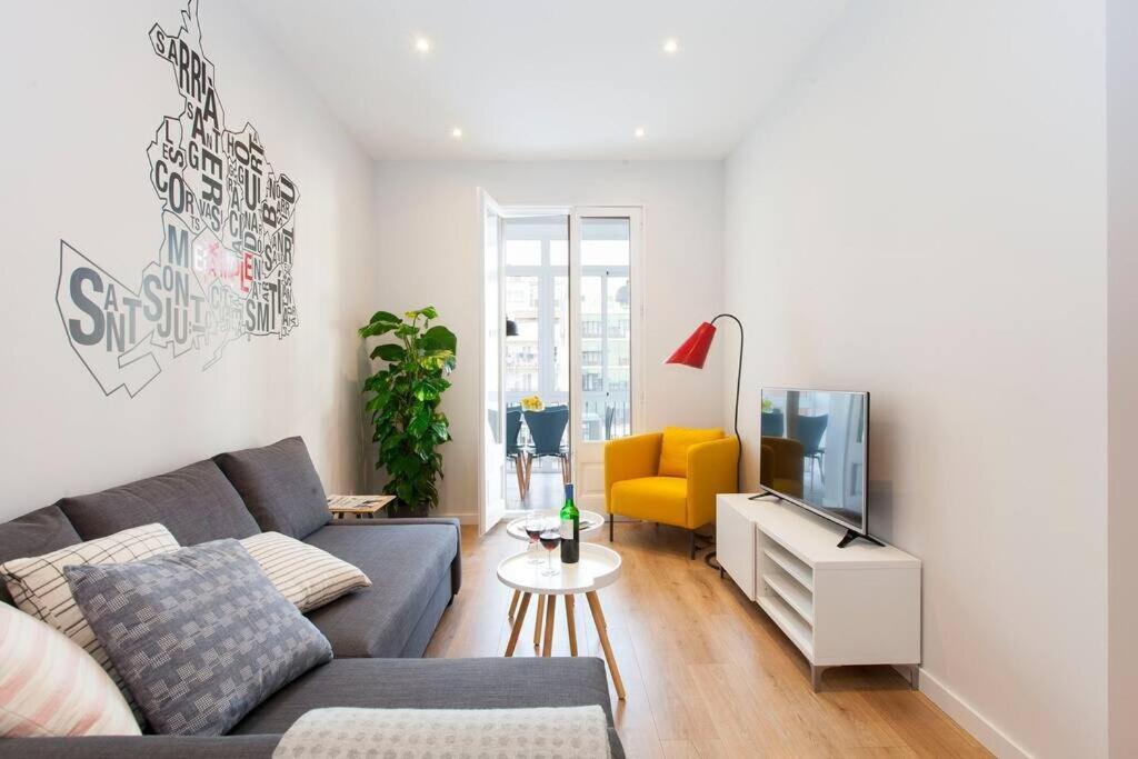 Perfectly Located 4Bed 4Bath Apartment In Barcelona 3 1 المظهر الخارجي الصورة